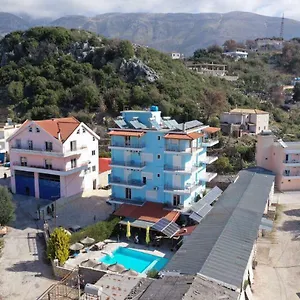  Hotel Frida